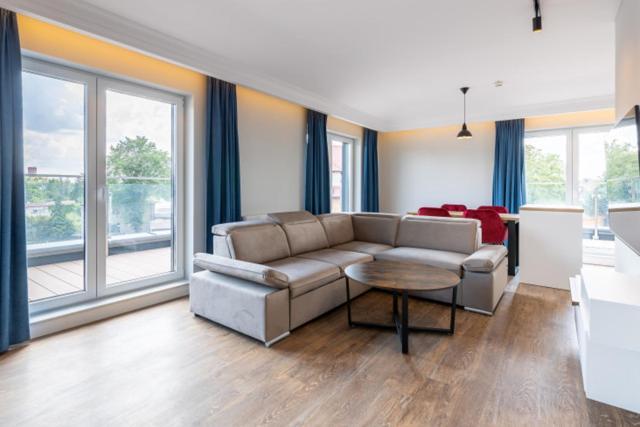Leeloo Aparthotel Człuchów Eksteriør bilde