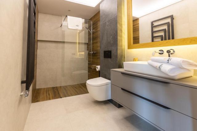 Leeloo Aparthotel Człuchów Eksteriør bilde