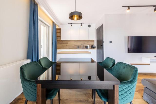 Leeloo Aparthotel Człuchów Eksteriør bilde